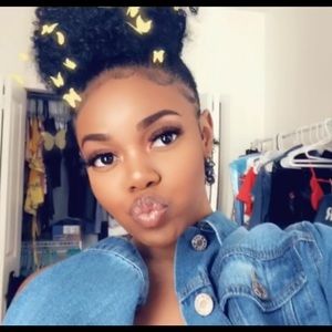 Meet your Posher, Joy